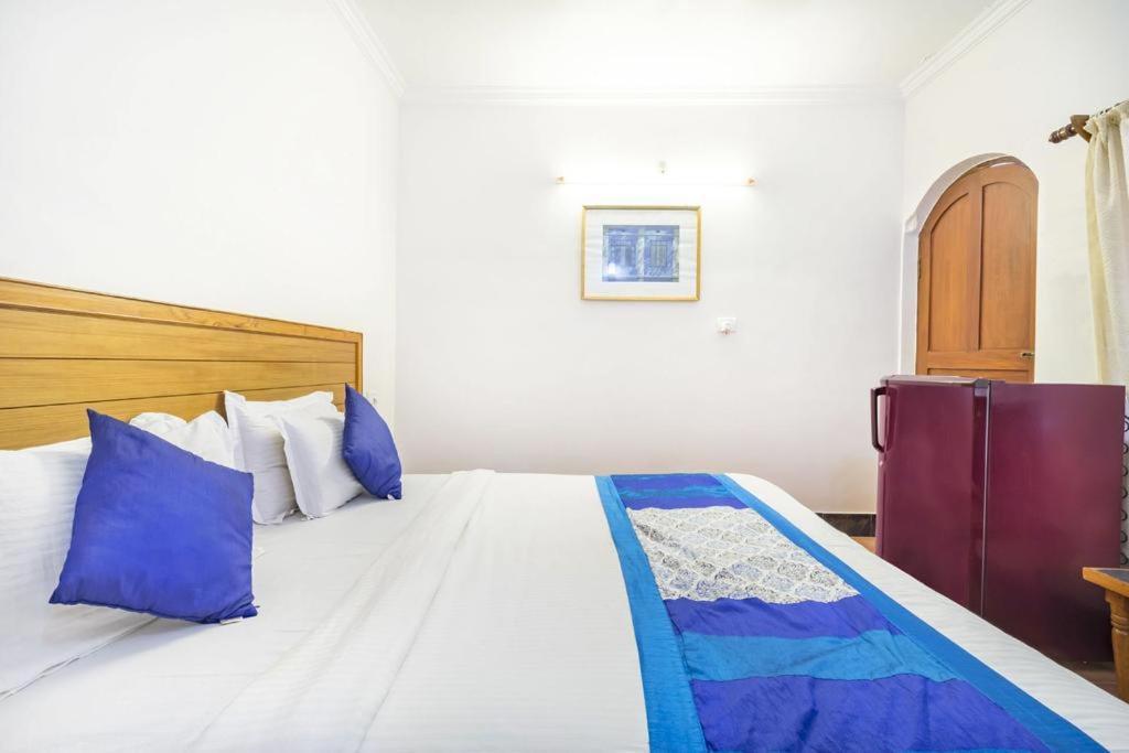 Bribon Guest House Calangute Luaran gambar