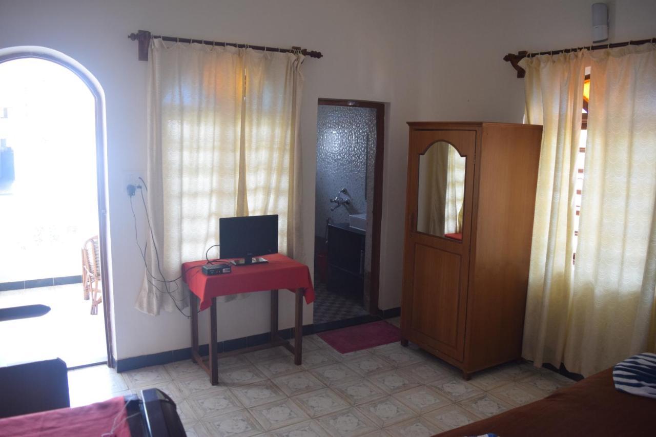 Bribon Guest House Calangute Luaran gambar